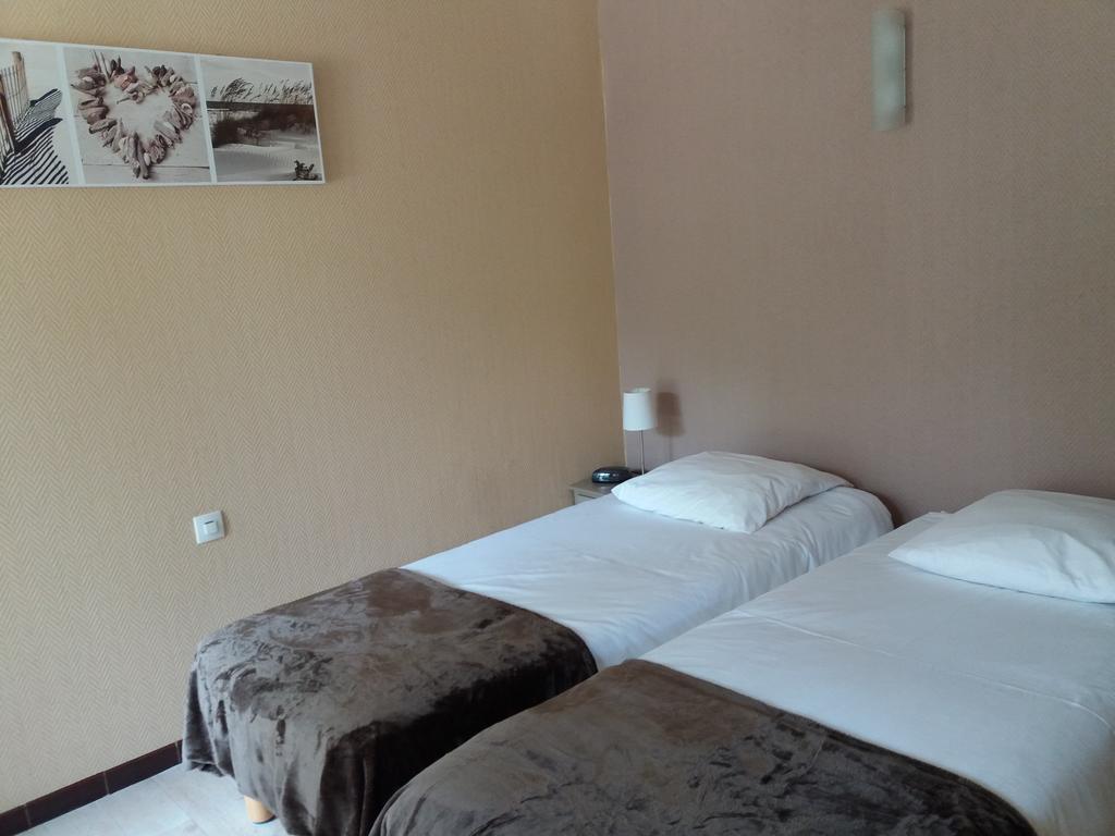 Acacias Hotel Motel Vendays-Montalivet Esterno foto